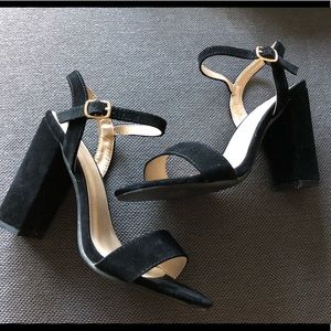 Boohoo black block heels
